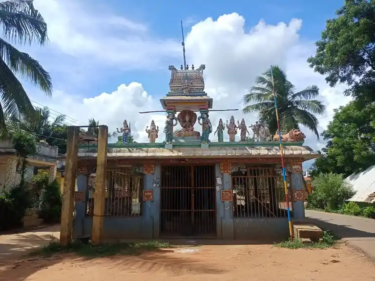 Arulmigu Mariamman Temple, S.Puthur - 607401 அருள்மிகு மாரியம்மன் திருக்கோயில், S.Puthur - 607401, Cuddalore - Ancient Temple Architecture and History Image 3