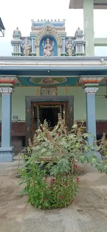 Arulmigu Mariamman Temple, S.Valavanthi - 637207 அருள்மிகு மாரியம்மன் திருக்கோயில், ச. வாழவந்தி, எஸ்.வாழவந்தி - 637207, Namakkal - Ancient Temple Architecture and History Image 7