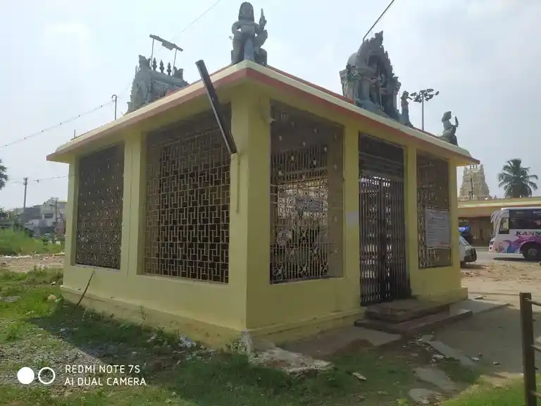 Arulmigu Mariamman Temple, Sandhaipettai, Ilampillai - 637502 அருள்மிகு மாரியம்மன் திருக்கோயில், சந்தைப்பேட்டை, Ilampillai - 637502, Salem - Ancient Temple Architecture and History Image 3