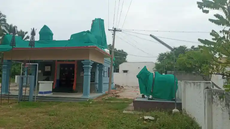 Arulmigu Mariamman Temple, Seenapuram, Seenapuram - 638057 அருள்மிகு மாரியம்மன் திருக்கோயில், Seenapuram, சீனாபுரம் - 638057, Erode - Ancient Temple Architecture and History Image 4