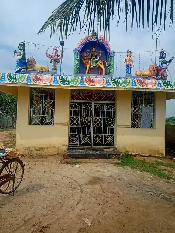 Arulmigu Mariamman Temple, Sembiyamangalam - 614703 அருள்மிகு மாரியம்மன் திருக்கோயில், Sembiyamangalam - 614703, Thiruvarur - Ancient Temple Architecture and History Image 4