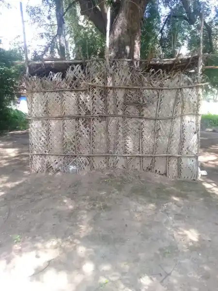 Arulmigu Mariamman Temple, Shangaramdamplayam - 638706 அருள்மிகு மாரியம்மன் திருக்கோயில், சங்கரண்டாம்பாளையம் - 638706, Tiruppur - Ancient Temple Architecture and History Image 2