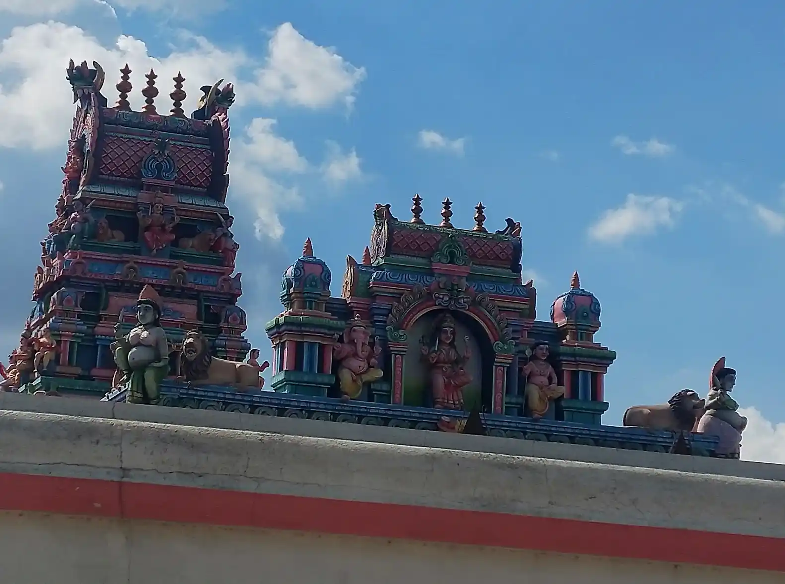 Arulmigu Mariamman Temple, Sirukalaji, Sirukalaji - 638051 அருள்மிகு மாரியம்மன் திருக்கோயில், Sirukalaji, சிறுகளஞ்சி - 638051, Erode - Ancient Temple Architecture and History Image 2