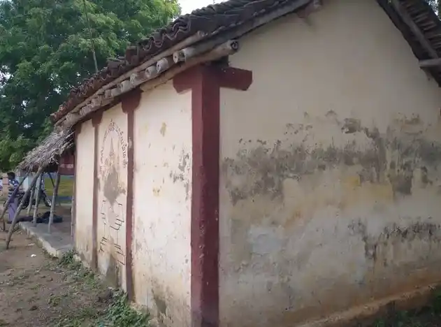 Arulmigu Mariamman Temple, Sorkkaiyoor - 609403 அருள்மிகு மாரியம்மன் திருக்கோயில், Sorkkaiyoor - 609403, Thiruvarur - Ancient Temple Architecture and History Image 4