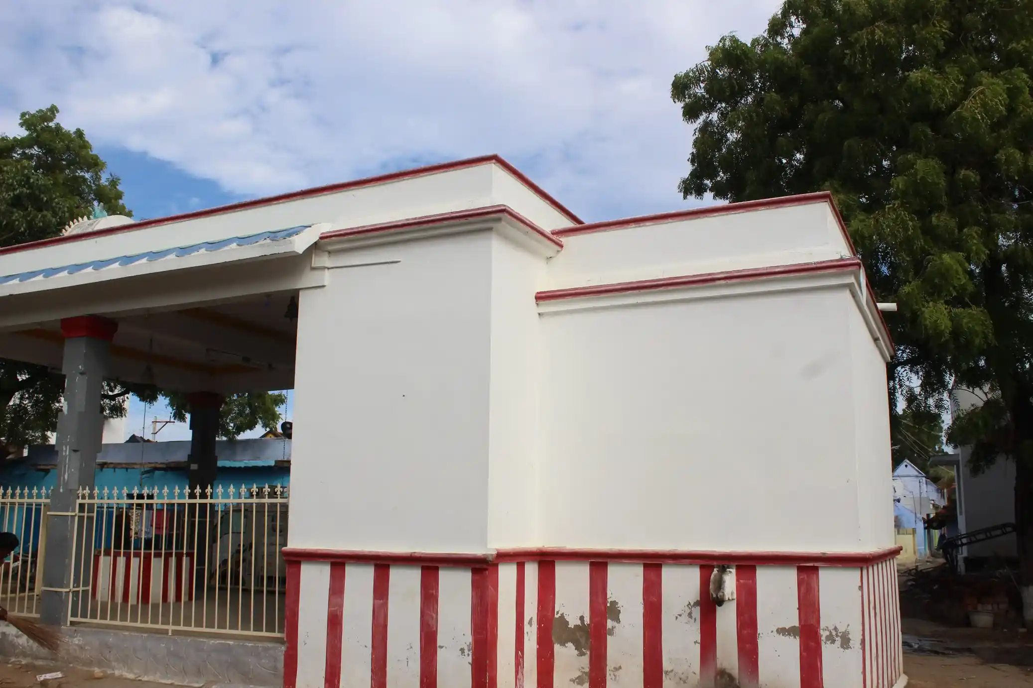 Arulmigu Mariamman Temple, Street End, Thenkalam - 627357 அருள்மிகு மாரியம்மன் திருக்கோயில், Street End, தென்கலம் - 627357, Tirunelveli - Ancient Temple Architecture and History Image 4