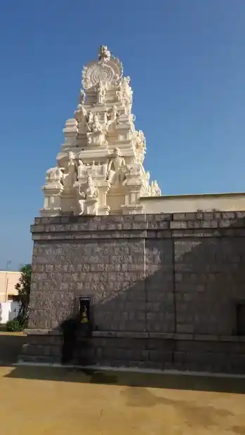 Arulmigu Mariamman Temple, Sullipalayam, Sullipalayam - 638057 அருள்மிகு மாரியம்மன் திருக்கோயில், Sullipalayam, சுள்ளிபாளையம் - 638057, Erode - Ancient Temple Architecture and History Image 3