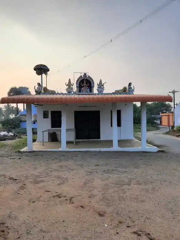 Arulmigu Mariamman Temple, Sundaangipalayam, Morangam - 637410 அருள்மிகு மாரியம்மன் திருக்கோயில், சுண்டாங்கிப்பாளயம், Morangam - 637410, Namakkal - Ancient Temple Architecture and History Image 3