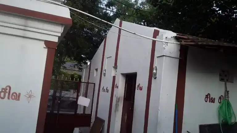 Arulmigu Mariamman Temple, Thadagam Road, Coimbatore - 641002 அருள்மிகு மாரியம்மன் திருக்கோயில், தடாகம் ரோடு, கோயம்புத்தூர் - 641002, Coimbatore - Ancient Temple Architecture and History Image 4