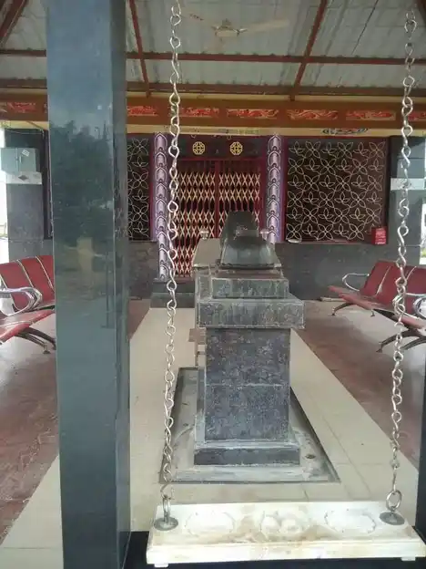 Arulmigu Mariamman Temple, Thalakkarai, Kolaram - 637201 அருள்மிகு மாரியம்மன் திருக்கோயில், தாளக்கரை, கோலாரம் - 637201, Namakkal - Ancient Temple Architecture and History Image 2