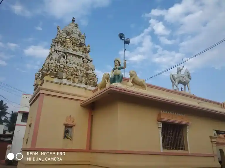 Arulmigu Mariamman Temple, Thalavaipatty - 636302 அருள்மிகு மாரியம்மன், திருக்கோயில், Thalavaipatty - 636302, Salem - Ancient Temple Architecture and History Image 4