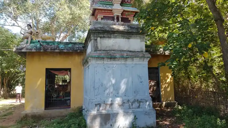 Arulmigu Mariamman Temple, Thukkachi - 612602 Arulmigu Mariamman Temple, Thukkachi - 612602, Thanjavur - Ancient Temple Architecture and History Image 3