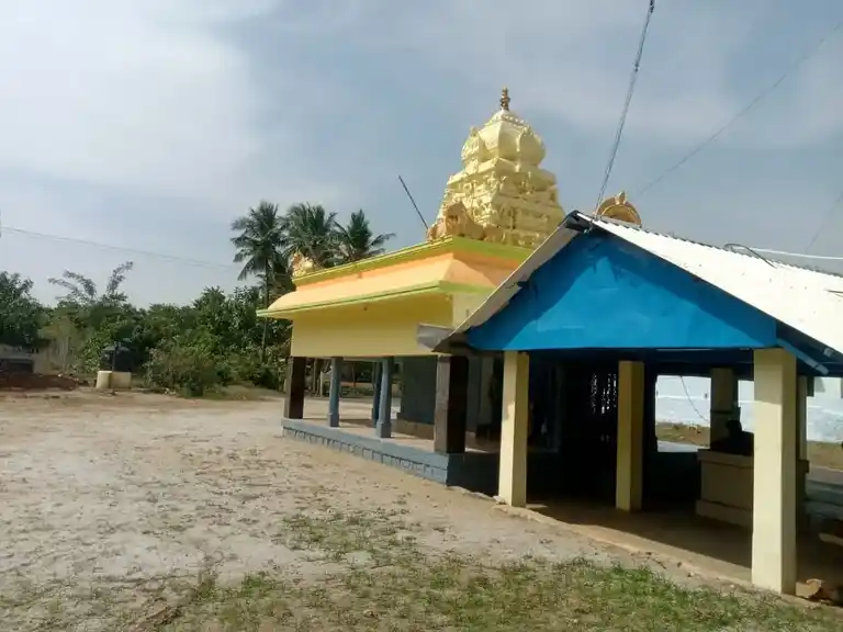 Arulmigu Mariamman Temple, Thuthipalayam, Kuthanatham - 637503 அருள்மிகு மாரியம்மன் திருக்கோயில், Thuthipalayam, Kuthanatham - 637503, Namakkal - Ancient Temple Architecture and History Image 5