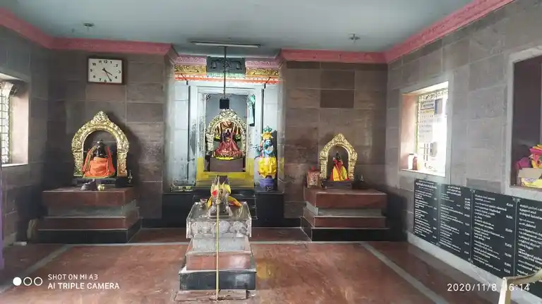 Arulmigu Mariamman Temple, Town, Iduvampalayam - 641687 அருள்மிகு மாரியம்மன் திருக்கோயில், Town, இடுவம்பாளையம் - 641687, Tiruppur - Ancient Temple Architecture and History Image 2