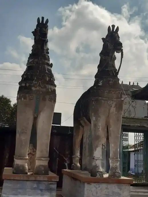 Arulmigu Mariamman Temple, Uthamapalayam - 638111 அருள்மிகு மாரியம்மன் திருக்கோயில், Uthamapalayam - 638111, Tiruppur - Ancient Temple Architecture and History Image 4