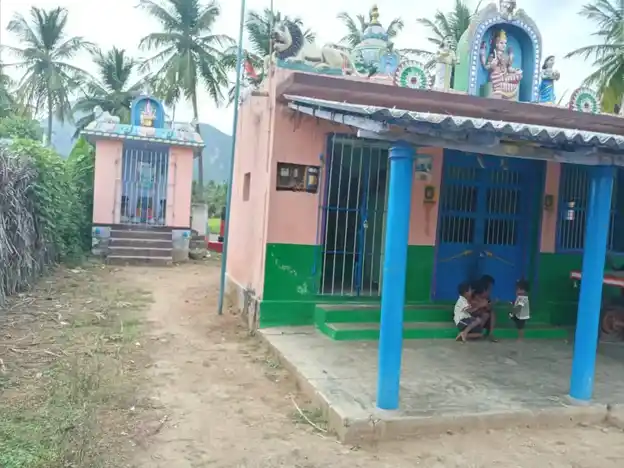 Arulmigu Mariamman Temple, Uthirakidikaval - 637409 அருள்மிகு மாரியம்மன் திருக்கோயில், Uthirakidikaval - 637409, Namakkal - Ancient Temple Architecture and History Image 2