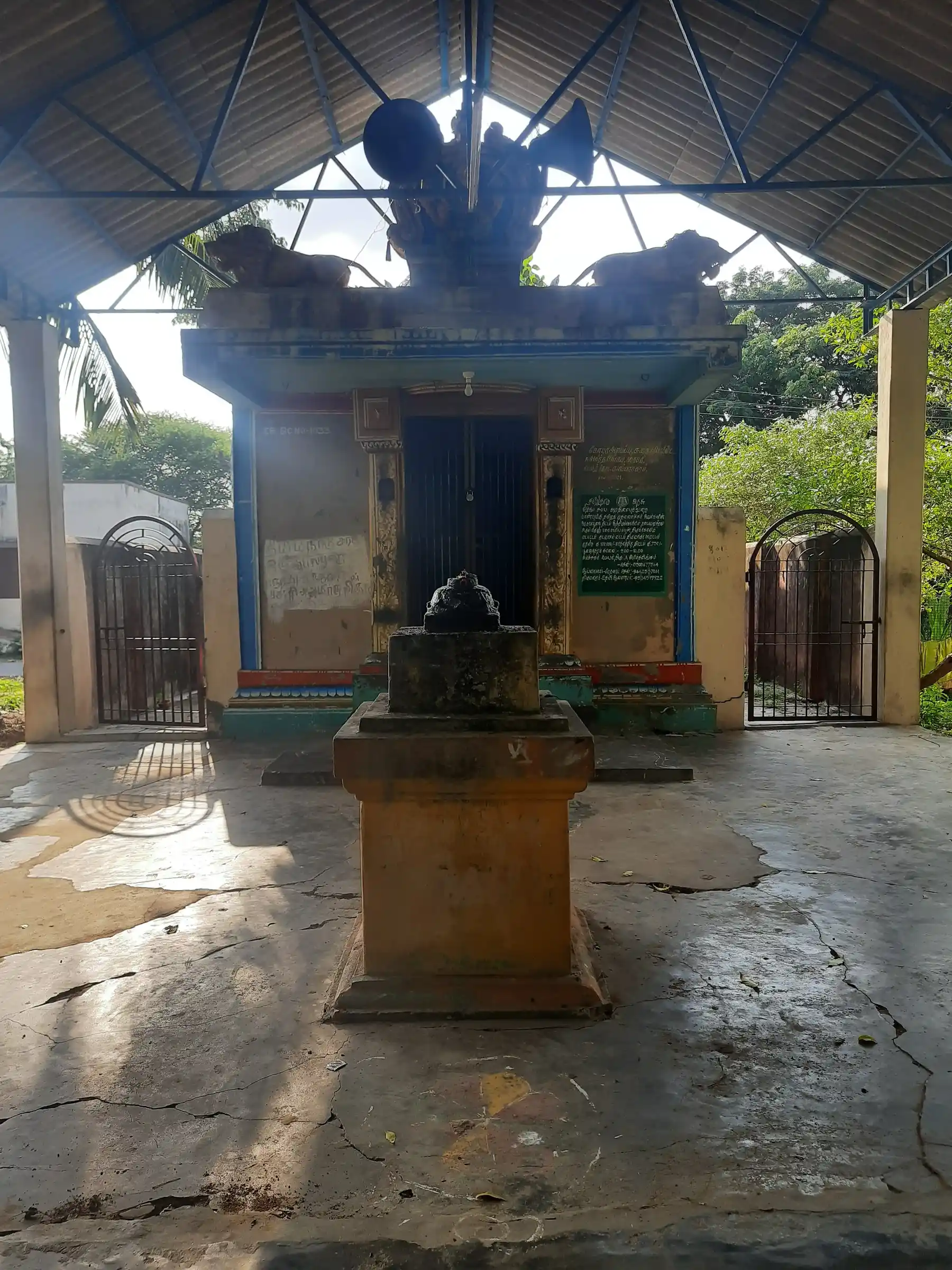 Arulmigu Mariamman Temple, Vadamattam - 612201 அருள்மிகு மாரியம்மன் திருக்கோயில், Vadamattam - 612201, Thiruvarur - Ancient Temple Architecture and History Image 2