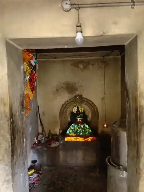 Arulmigu Mariamman Temple, Vadaverkudi - 610102 அருள்மிகு மாரியம்மன் திருக்கோயில், வடவோ்குடி - 610102, Thiruvarur - Ancient Temple Architecture and History Image 6