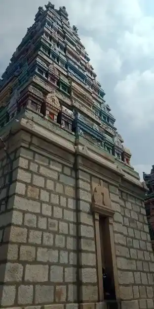Arulmigu Mariamman Temple, Vadugappatti - 637301 அருள்மிகு மாரியம்மன் திருக்கோயில், Vadugappatti - 637301, Salem - Ancient Temple Architecture and History Image 3