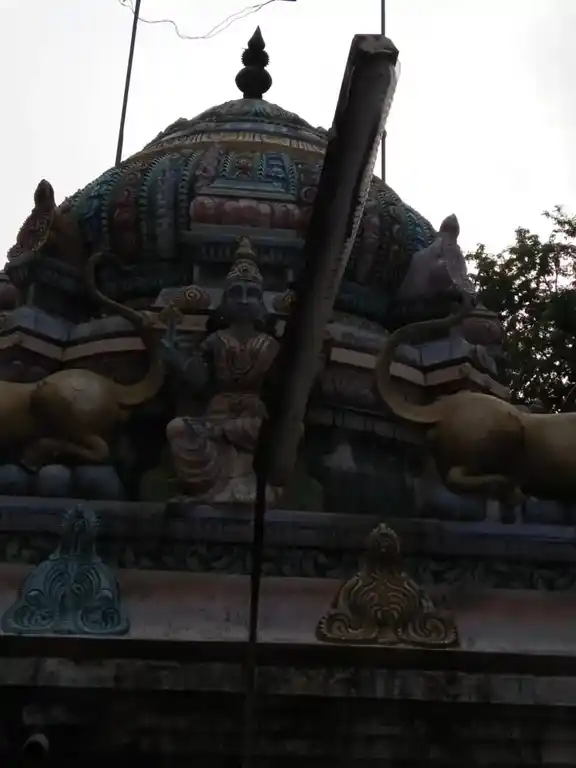 Arulmigu Mariamman Temple, Varagur Puthur - 632319 அருள்மிகு மாரியம்மன் திருக்கோயில், வரகூர்புதூர் - 632319, Ranipet - Ancient Temple Architecture and History Image 2