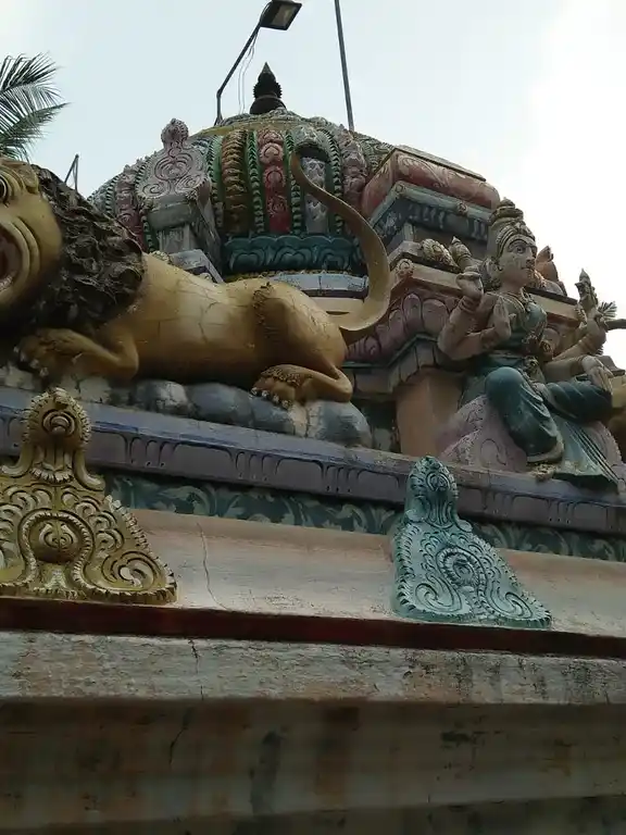 Arulmigu Mariamman Temple, Varagur Puthur - 632319 அருள்மிகு மாரியம்மன் திருக்கோயில், வரகூர்புதூர் - 632319, Ranipet - Ancient Temple Architecture and History Image 3