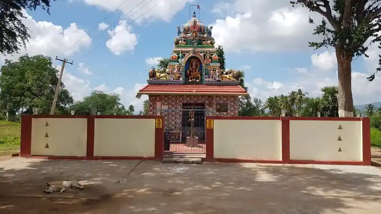 Arulmigu Mariamman Temple, Vasudevan Pattu - 606704 அருள்மிகு மாரியம்மன் திருக்கோயில், வாசுதேவன்பட்டு - 606704, Tiruvannamalai - Ancient Temple Architecture and History Image 2