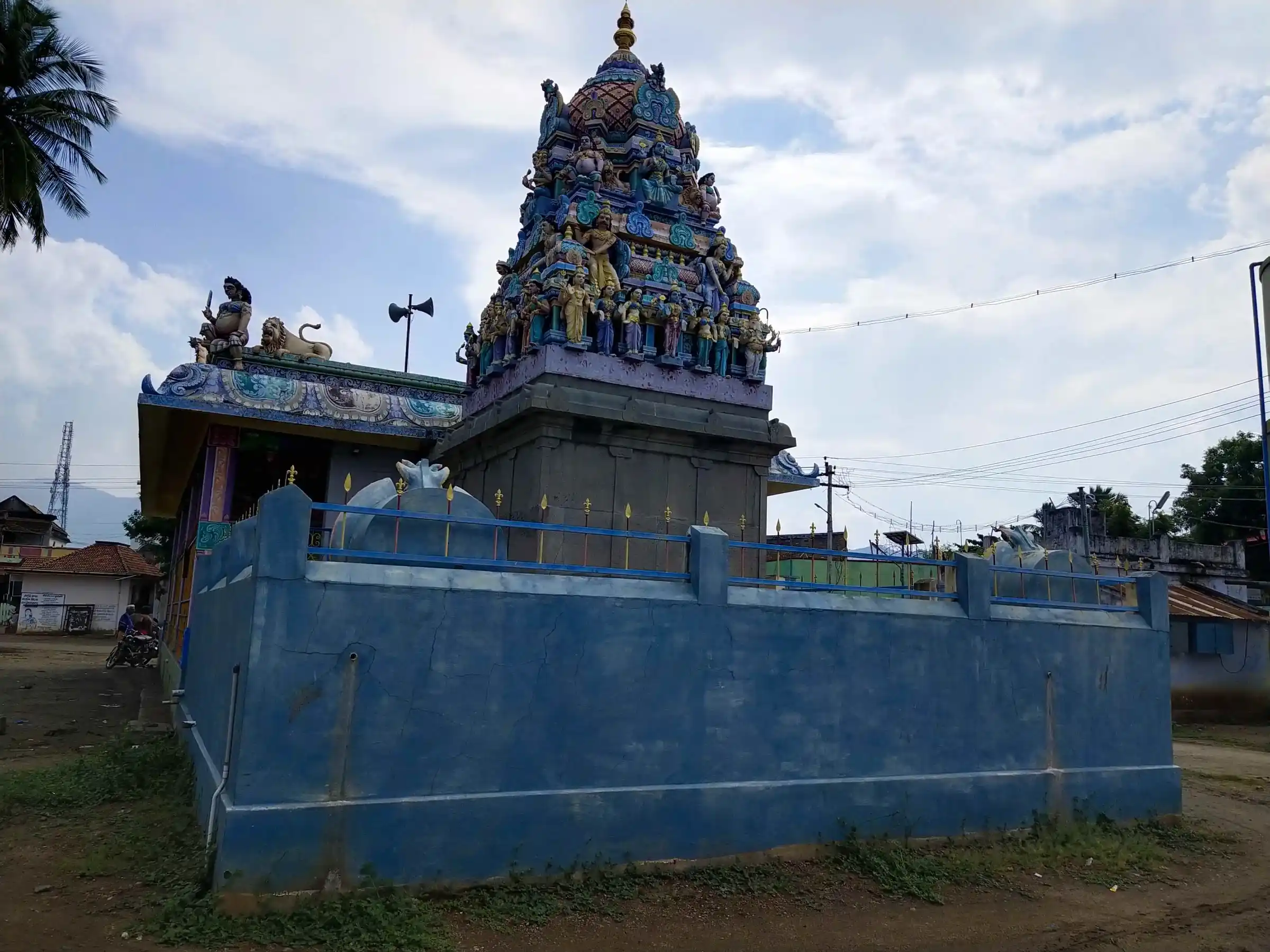 Arulmigu Mariamman Temple, Vengatajalapuram - 621011 Arulmigu Mariamman Temple, Vengatajalapuram - 621011, Thiruchirappalli - Ancient Temple Architecture and History Image 2