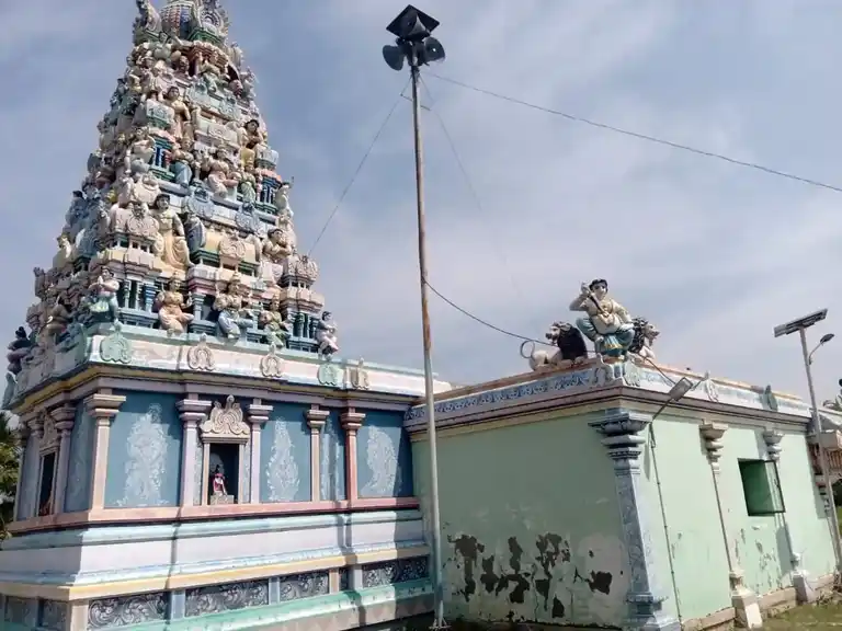 Arulmigu Mariamman Temple, Viswanatha Goundampalayam, Ramapuram - 637202 அருள்மிகு மாரியம்மன் திருக்கோயில், Viswanatha Goundampalayam, Ramapuram - 637202, Namakkal - Ancient Temple Architecture and History Image 4