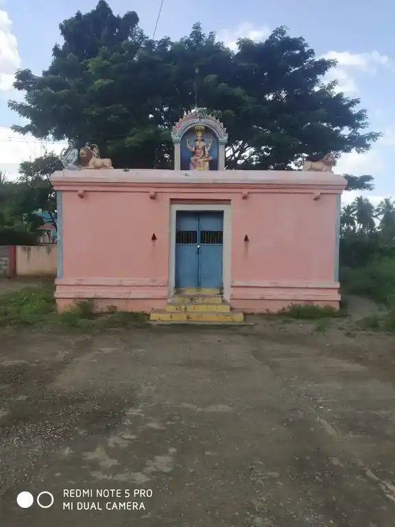 Arulmigu Mariamman Vagaiyara Temple, Jammanapudur - 635652 அருள்மிகு மாரியம்மன் அரவட்ட மாரியம்மன் திருக்கோயில், ஜம்மனப்புதுர் - 635652, Thirupathur - Ancient Temple Architecture and History Image 2