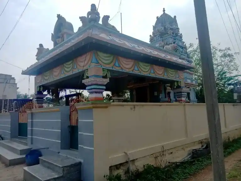 Arulmigu Mariamman, Vinayagar Temple, Chinna Kakkaveri - 637406 அருள்மிகு மாரியம்மன், விநாயகர் திருக்கோயில், சின்ன காக்காவேரி - 637406, Namakkal - Ancient Temple Architecture and History Image 2