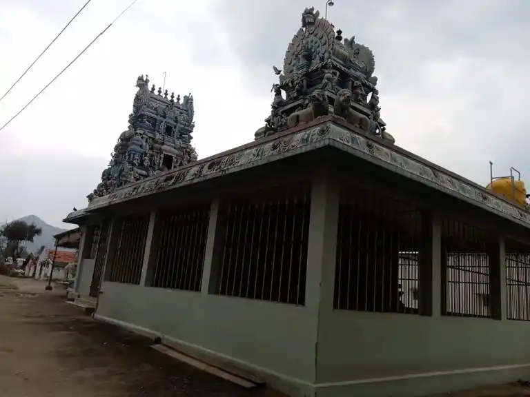 Arulmigu Mariamman, Vinayagar Temple, Chinna Kakkaveri - 637406 அருள்மிகு மாரியம்மன், விநாயகர் திருக்கோயில், சின்ன காக்காவேரி - 637406, Namakkal - Ancient Temple Architecture and History Image 6