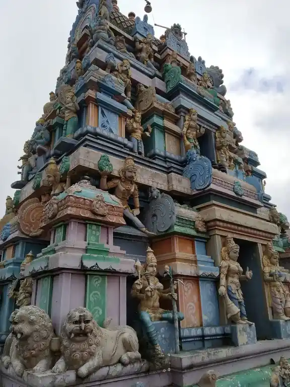 Arulmigu Mariamman Vinayakar Temple, Kadai Veethi, Kotagiri - 643217