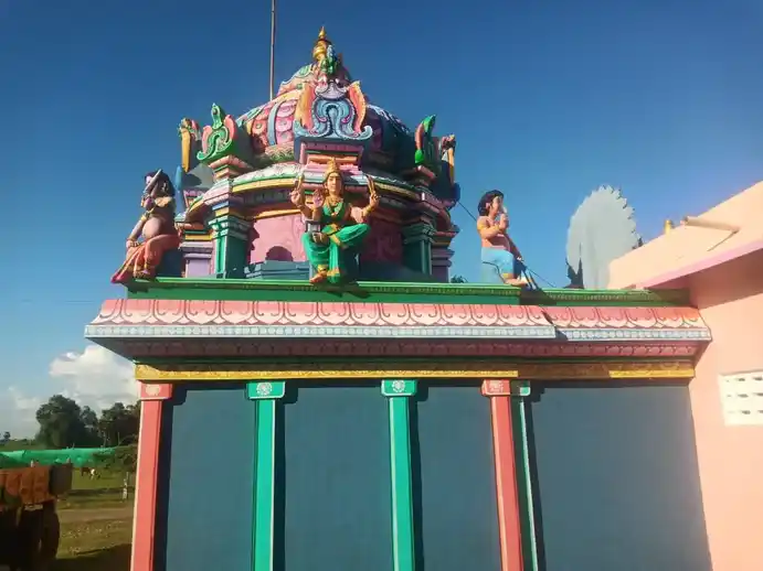 Arulmigu Mariyamman And Pillaiyar Temple, Karnavur - 614705 அருள்மிகு மாரியம்மன்மற்றும் பிள்ளையார் திருக்கோயில், Karnavur - 614705, Thiruvarur - Ancient Temple Architecture and History Image 3