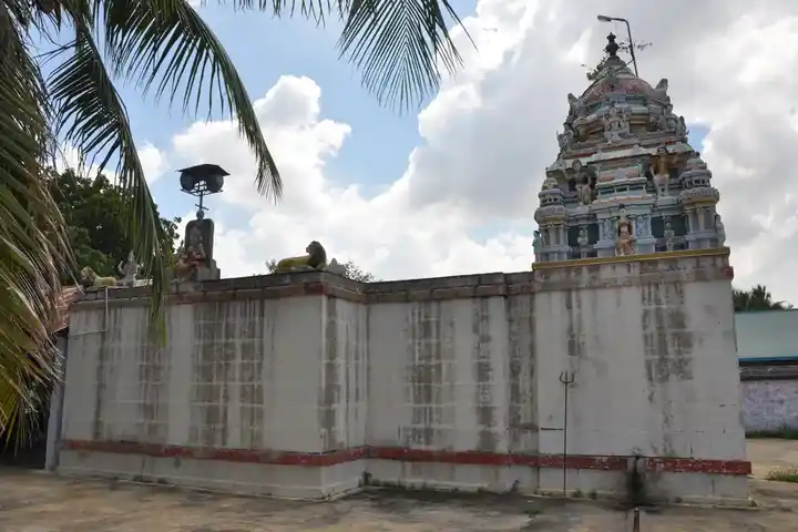 Arulmigu Mariyamman Angalamman Temple, Kuppam - 639111 அருள்மிகு மாரியம்மன், அங்காளம்மன் திருக்கோயில், உப்புபாளையம் - 639111, Karur - Ancient Temple Architecture and History Image 5