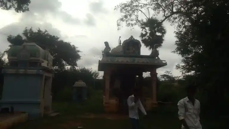 Arulmigu Mariyamman Ayyanar Temple, Parappatti - 621310 Arulmigu Mariyamman Ayyanar Temple, Parappatti - 621310, Thiruchirappalli - Ancient Temple Architecture and History Image 4