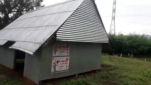 Arulmigu Mariyamman Kalliyamman Temple, Kadambur, Paithur - 636141 அருள்மிகு மாரியம்மன், காளியம்மன் திருக்கோயில், Kadambur, Paithur - 636141, Salem - Ancient Temple Architecture and History Image 5