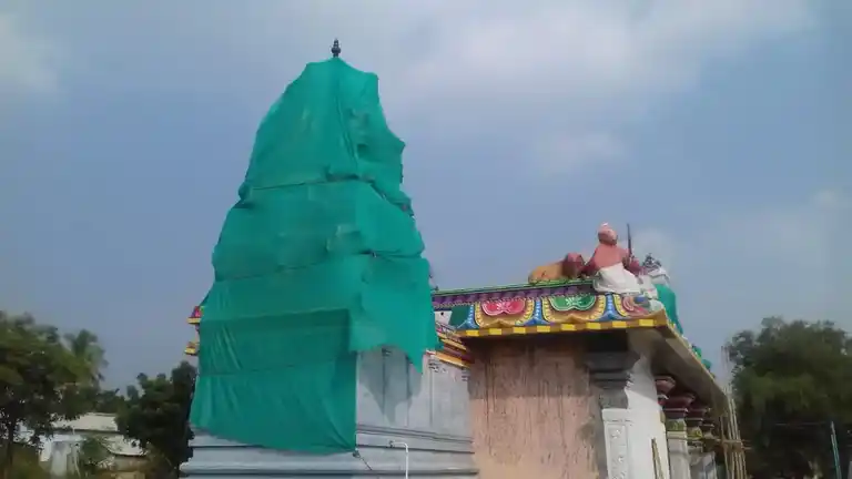 Arulmigu Mariyamman Nachimar Temple, Pettapalayam - 637015 அருள்மிகு மாரியம்மன் நாச்சிமார், திருக்கோயில், மோகனூர் ரோடு, Pettapalayam - 637015, Namakkal - Ancient Temple Architecture and History Image 3