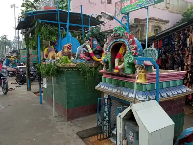 Arulmigu Mariyamman Pazhniandavar Temple, Uthiramerur - 603406