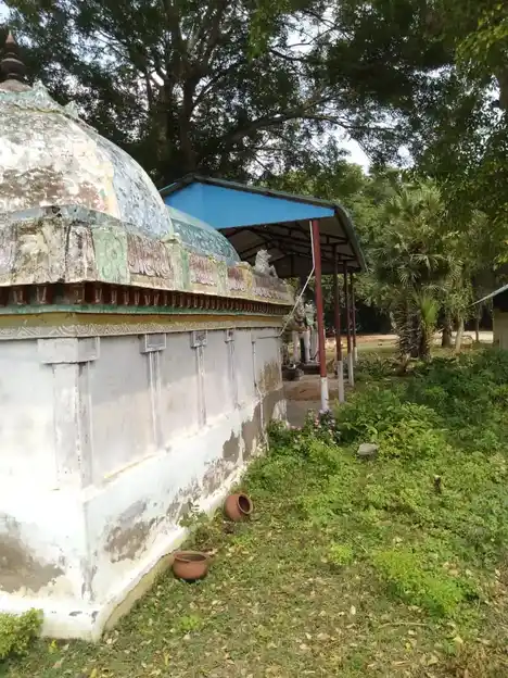 Arulmigu Mariyamman, Pidari, Ayyanar Temple, Mullankudi - 612502 அருள்மிகு மாரியம்மன், பிடாரி, அய்யனார் திருக்கோயில், Mullangudi - 612502, Thanjavur - Ancient Temple Architecture and History Image 5