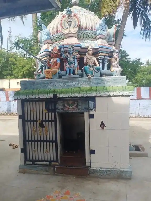 Arulmigu Mariyamman Pidari Madhurakaliyamman Temple, Nagaiyanallur - 621215 Arulmigu Mariyamman Pidari Madhurakaliyamman Temple, Nagaiyanallur - 621215, Thiruchirappalli - Ancient Temple Architecture and History Image 2