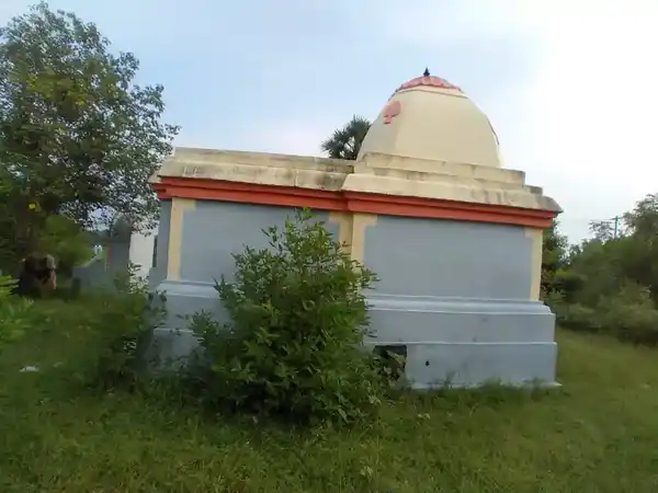 Arulmigu Mariyamman Pidariyamman Temple, Erandamkattalai - 612202 அருள்மிகு மாரியம்மன், பிடாரியம்மன் திருக்கோயில், Erandamkattalai - 612202, Thanjavur - Ancient Temple Architecture and History Image 2