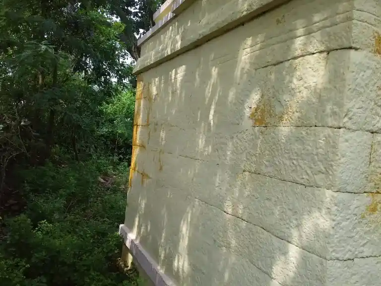 Arulmigu Mariyamman Pidariyamman Temple, Iranyamangalam, Earaniyamangalam - 639107 Arulmigu Mariyamman Pidariyamman Temple, Iranyamangalam, Earaniyamangalam - 639107, Karur - Ancient Temple Architecture and History Image 2