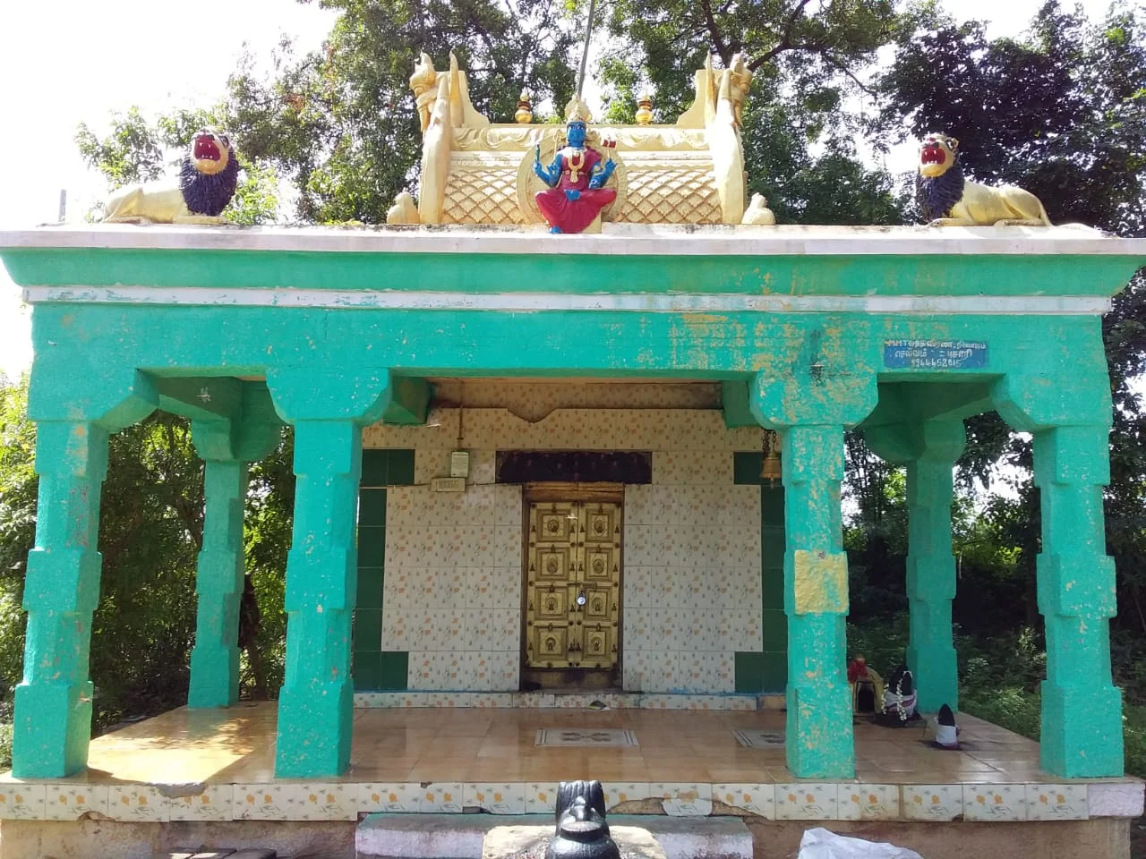 Arulmigu Mariyamman Pidariyamman Temple, Iranyamangalam, Earaniyamangalam - 639107 - Main View