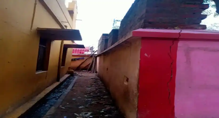 Arulmigu Mariyamman Pillaiyar Temple, Pichanur - 632101 அருள்மிகு மாரியம்மன் பிள்ளையார் திருக்கோயில், பிச்சனூர் - 632101, Vellore - Ancient Temple Architecture and History Image 2