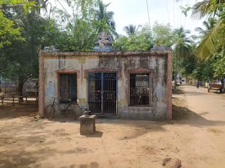 Arulmigu Mariyamman Pillayar Temple, Uthamathani - 612501 Arulmigu Mariyamman Pillayar Temple, Uthamathani - 612501, Thanjavur - Ancient Temple Architecture and History Image 7