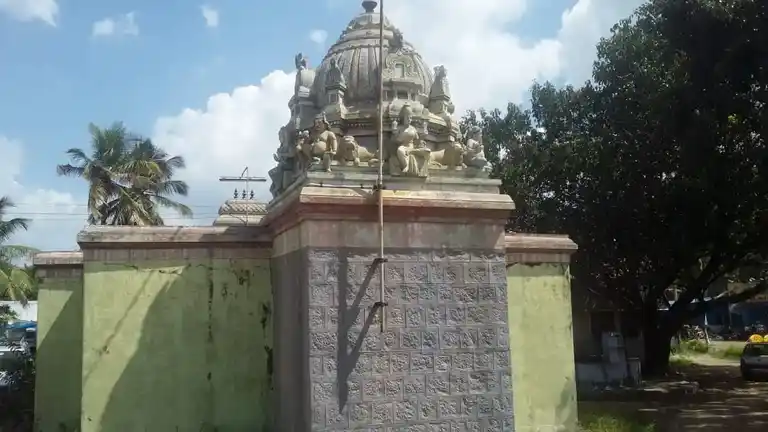 Arulmigu Mariyamman Sellandiamman Temple, Seenapuram - 638057 அருள்மிகு மாரியம்மன்மற்றும் செல்லாண்டியம்மன் திருக்கோயில், சீனாபுரம் - 638057, Erode - Ancient Temple Architecture and History Image 2