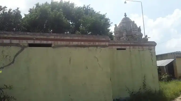 Arulmigu Mariyamman Sellandiamman Temple, Seenapuram - 638057 அருள்மிகு மாரியம்மன்மற்றும் செல்லாண்டியம்மன் திருக்கோயில், சீனாபுரம் - 638057, Erode - Ancient Temple Architecture and History Image 3