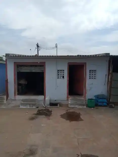 Arulmigu Mariyamman Sellandiyamman Anjaneyar Temples, Rasipuram - 637408 அருள்மிகு மாரியம்மன், செல்லாண்டியம்மன் மற்றும் ஆஞ்சநேயர் திருக்கோயில், ராசிபுரம் - 637408, Namakkal - Ancient Temple Architecture and History Image 3