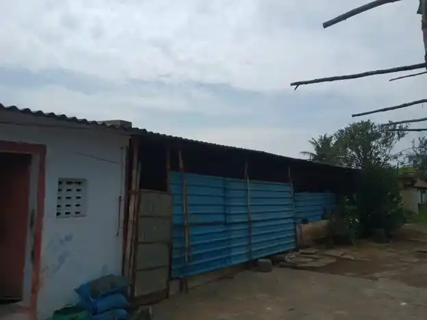 Arulmigu Mariyamman Sellandiyamman Anjaneyar Temples, Rasipuram - 637408 அருள்மிகு மாரியம்மன், செல்லாண்டியம்மன் மற்றும் ஆஞ்சநேயர் திருக்கோயில், ராசிபுரம் - 637408, Namakkal - Ancient Temple Architecture and History Image 5