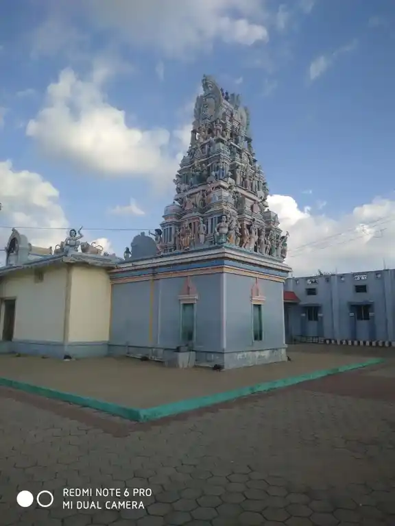 Arulmigu Mariyamman Sellandiyamman Temple, Ponnakkami - 641402 அருள்மிகுமாரியம்மன் செல்லாண்டியம்மன் திருக்கோயில், Ponnakkami - 641402, Coimbatore - Ancient Temple Architecture and History Image 2