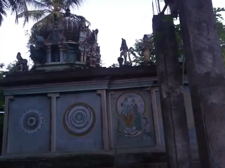 Arulmigu Mariyamman Selliamman And Varadharajaperumal Temple, Veiyalur - 608305 அருள்மிகு மாரியம்மன் திருக்கோயில், வெய்யலூர் - 608305, Cuddalore - Ancient Temple Architecture and History Image 7